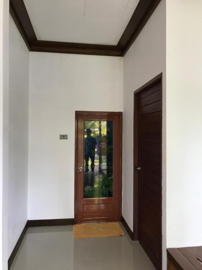 Hotel Tara House Ko Lanta Exterior foto