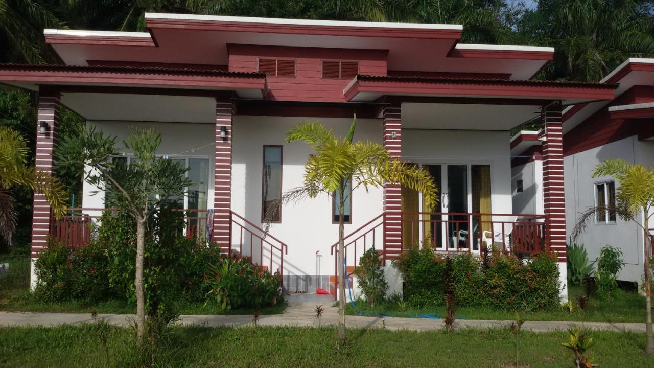 Hotel Tara House Ko Lanta Exterior foto