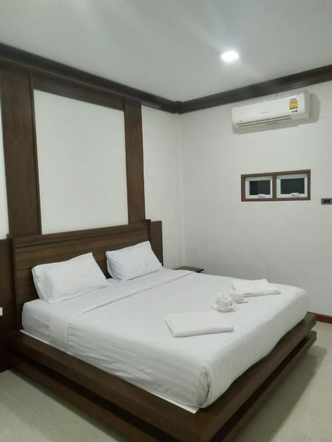 Hotel Tara House Ko Lanta Exterior foto